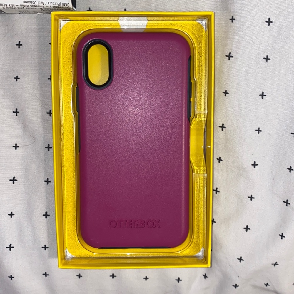 iPhone XS OtterBox phone case